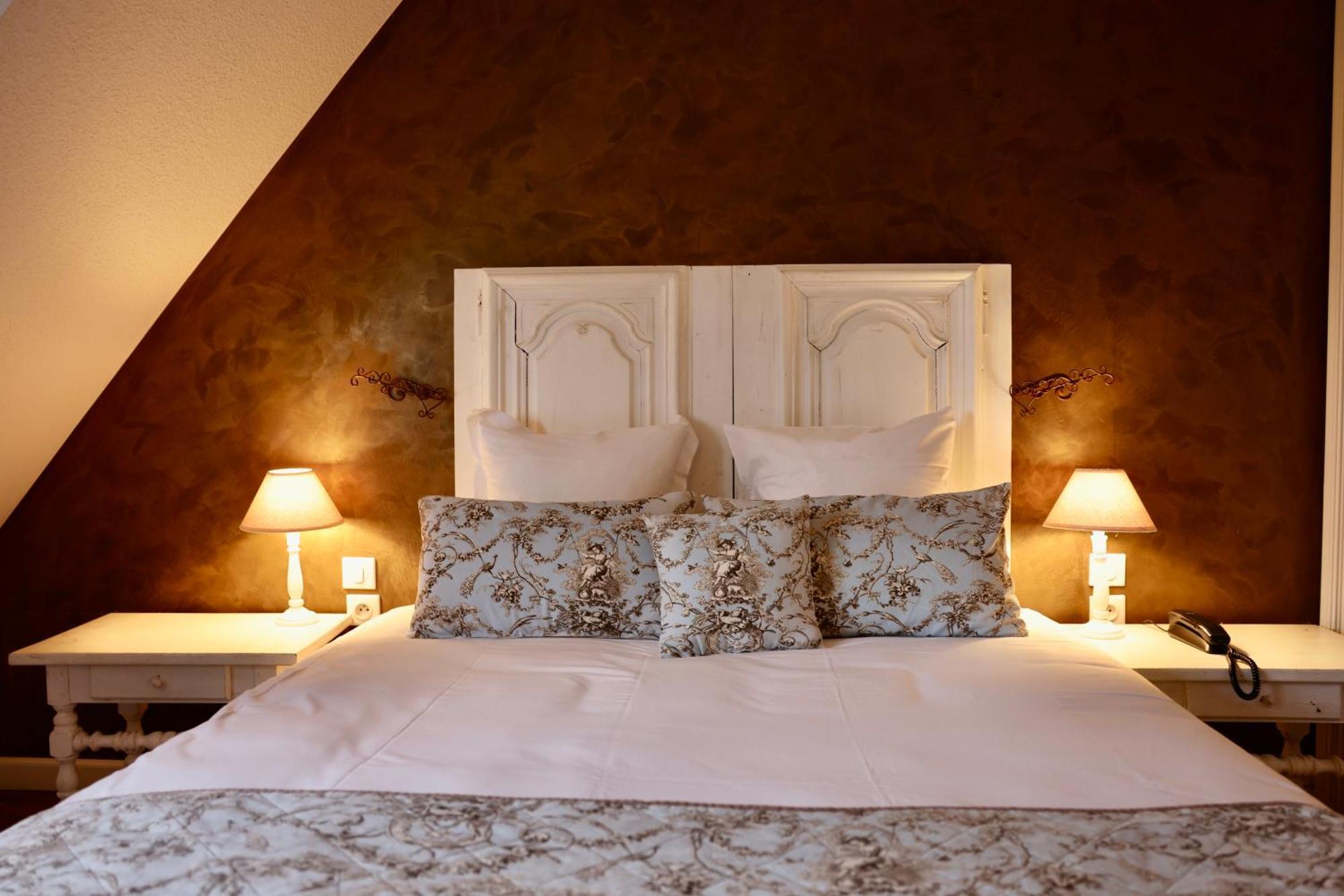 Hotel Restaurant Verger Des Chateaux, Route Des Vins Haut-Koenigsbourg Dieffenthal Buitenkant foto