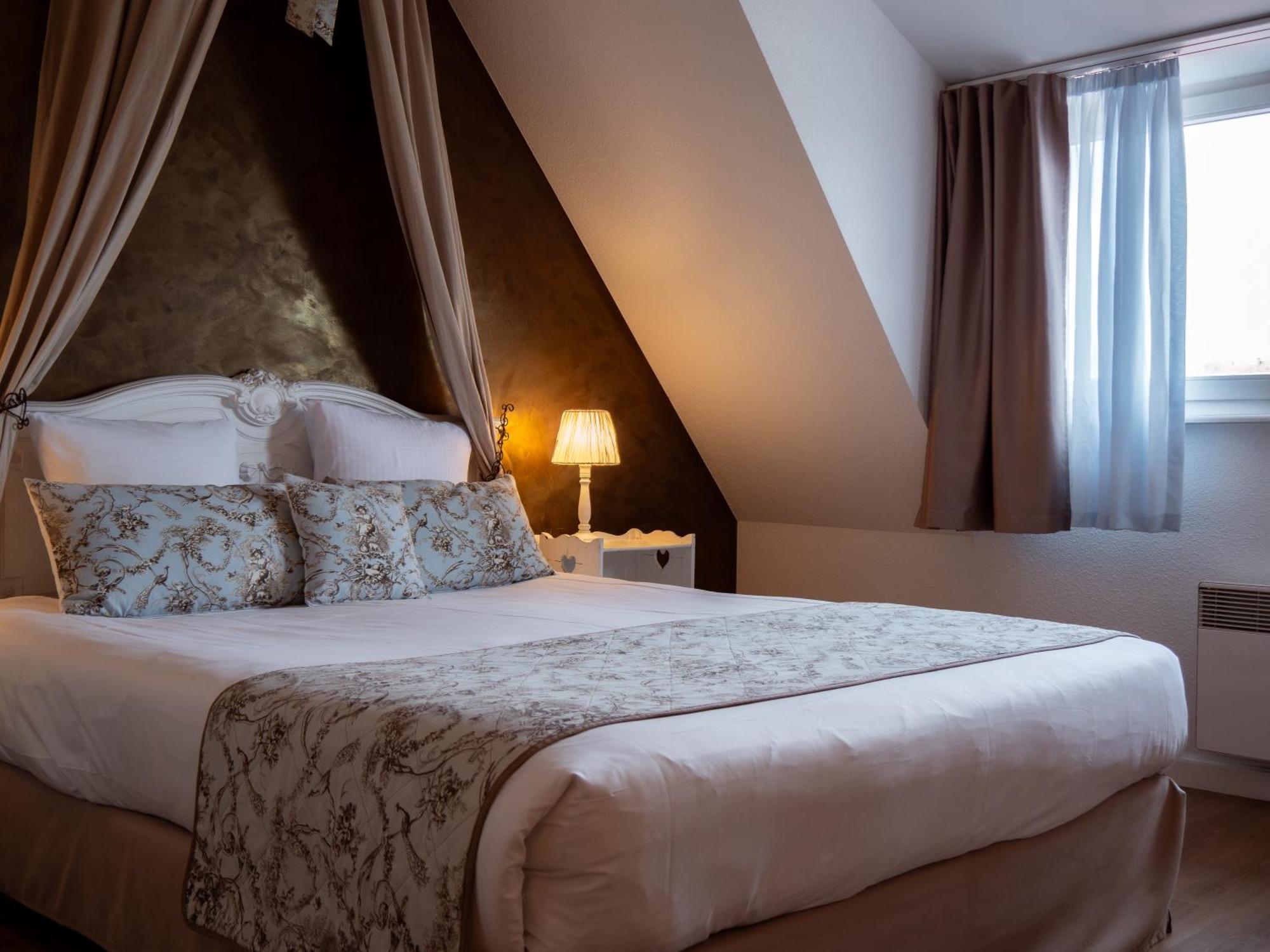 Hotel Restaurant Verger Des Chateaux, Route Des Vins Haut-Koenigsbourg Dieffenthal Buitenkant foto